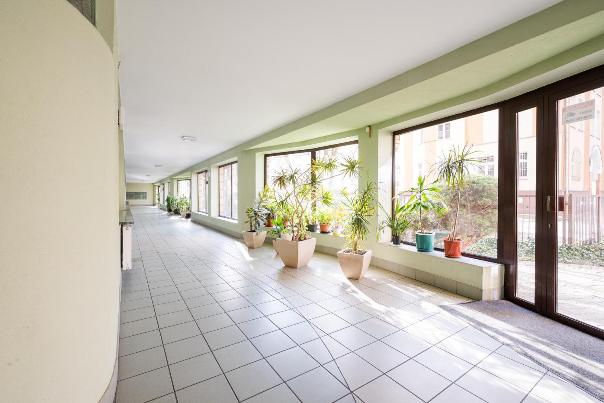 Metro Mlynow Pleasant Apartament Варшава Екстериор снимка